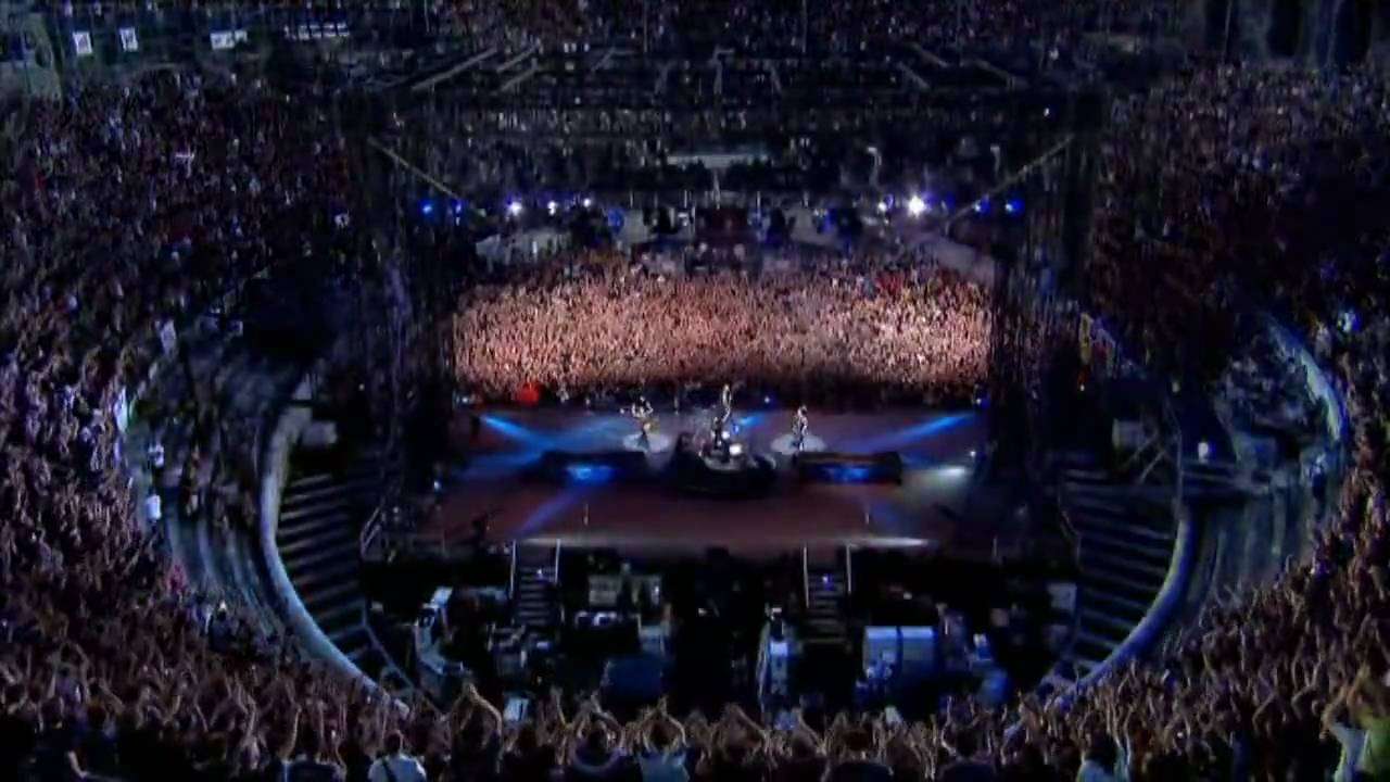 Metallica - Ecstasy Of Gold & Blackened HD (2009 Nimes) - YouTube