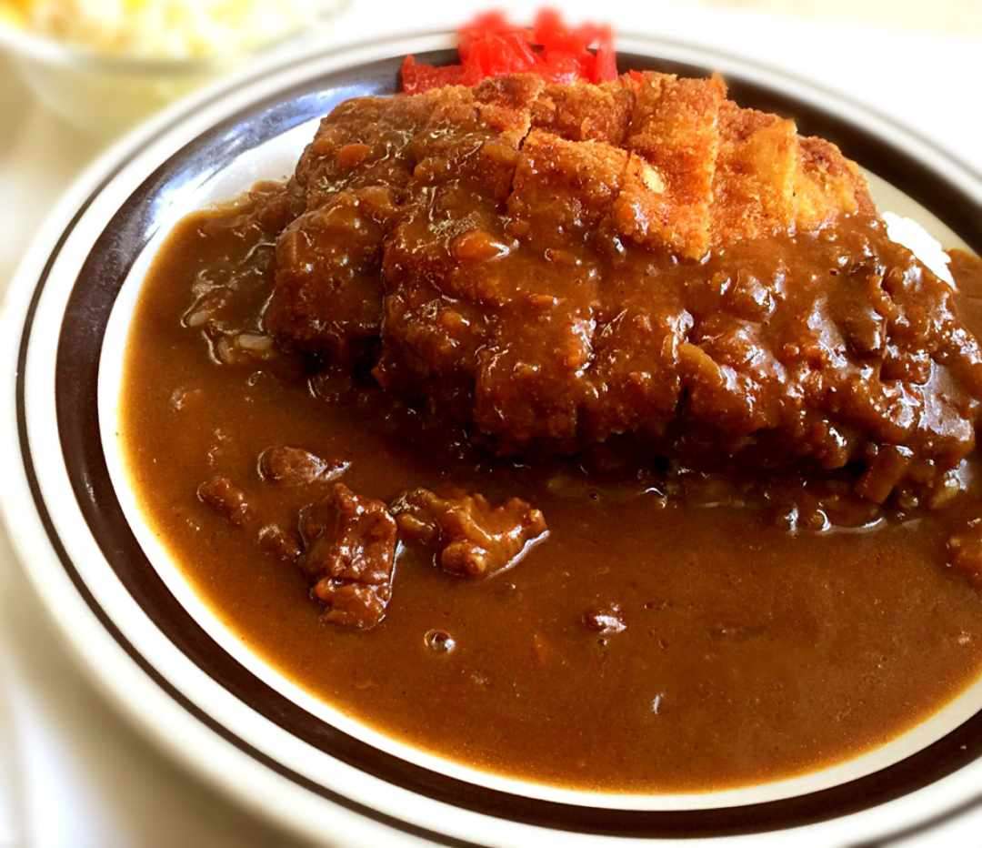 イギリスで「カツカレー警察」が急増中？　有吉弘行も「頑張ってほしい」とエール