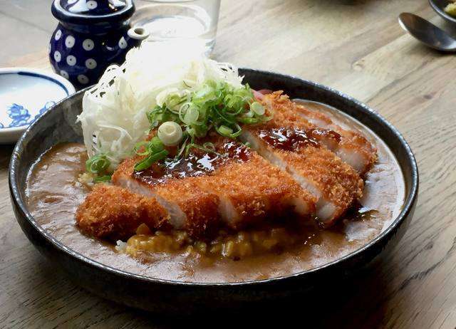 イギリスで日本の「カツカレー」が“国民食”になっている驚きの理由 秘密はソースと「Panko」？