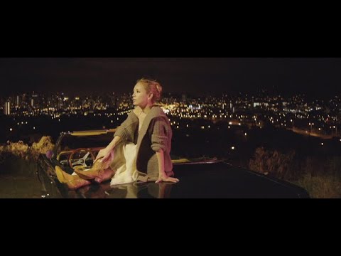 浜崎あゆみ / snowy kiss - YouTube