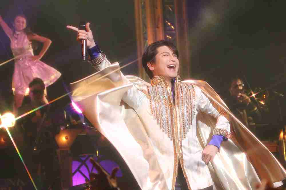 及川光博語る　2つの顔　“いつもキラキラ”ミッチーを「及川くんがコントロールする」