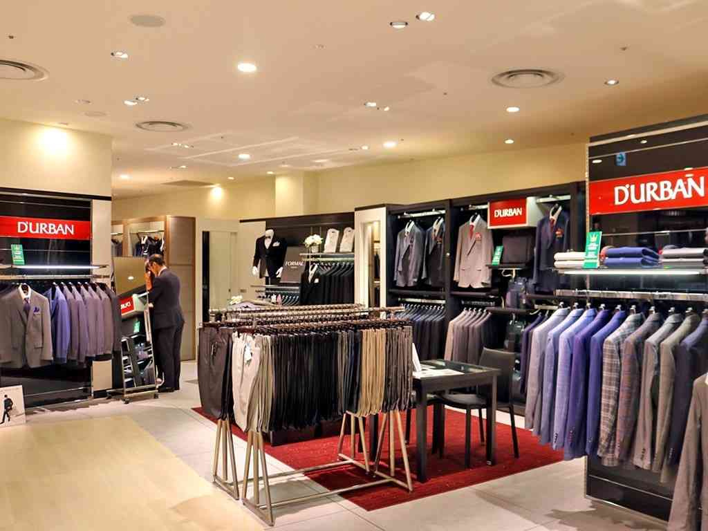 大手アパレル「レナウン」再建に黄信号―― 「突然の閉店」相次ぐ実店舗、ブランドごとに切り売りも？（HARBOR BUSINESS Online） - Yahoo!ニュース
