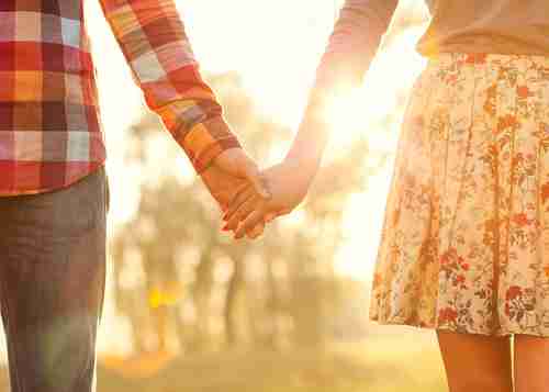 「友達以上恋人未満」とはどんな意味？男性心理・女性心理それぞれを聞いてみたら… | CanCam.jp（キャンキャン）