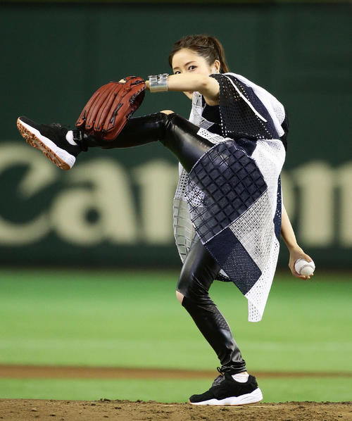 石原さとみ、抜群の運動神経発揮