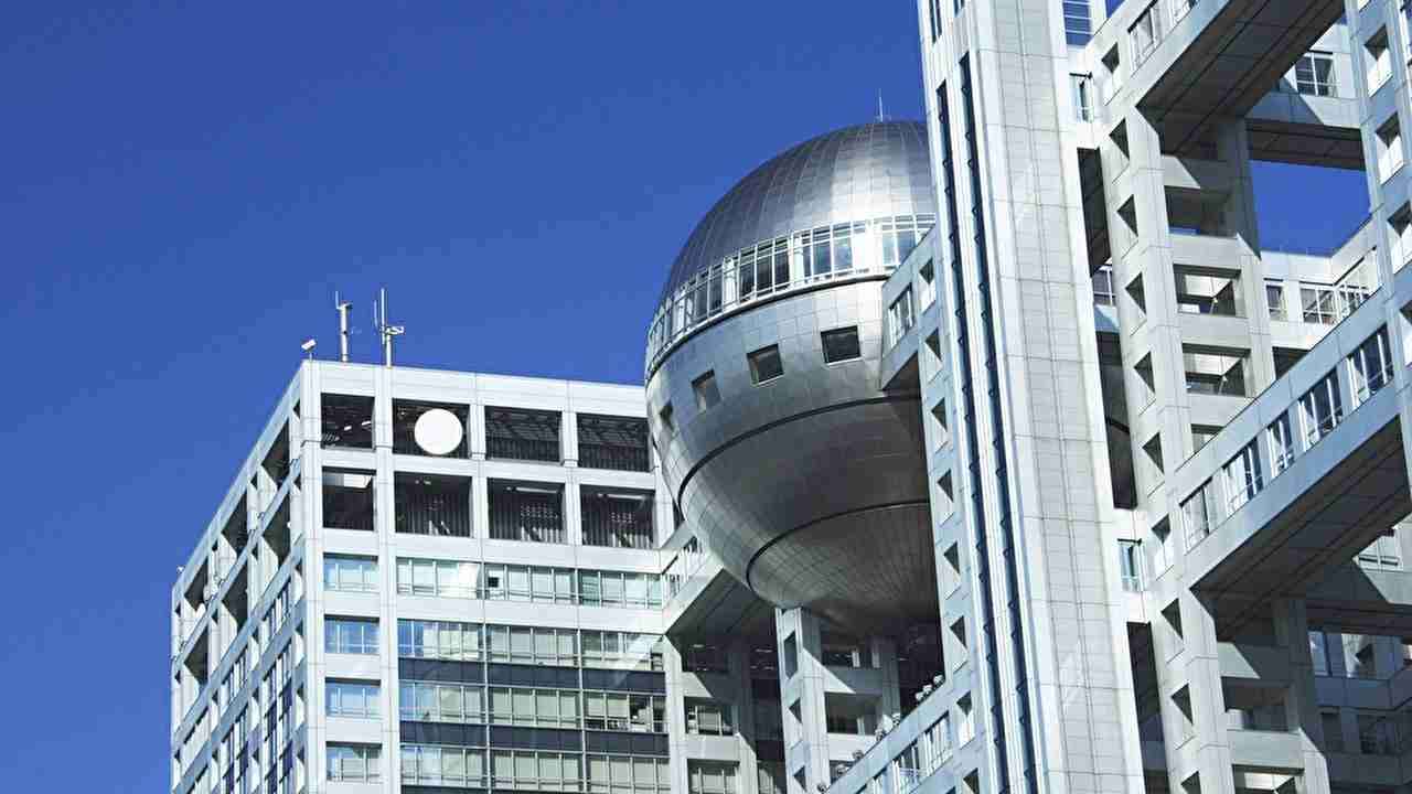 傷害容疑でフジテレビ社員逮捕　タクシー乗降巡り男性会社員の顔を踏んで外傷性くも膜下出血を負わせた疑い