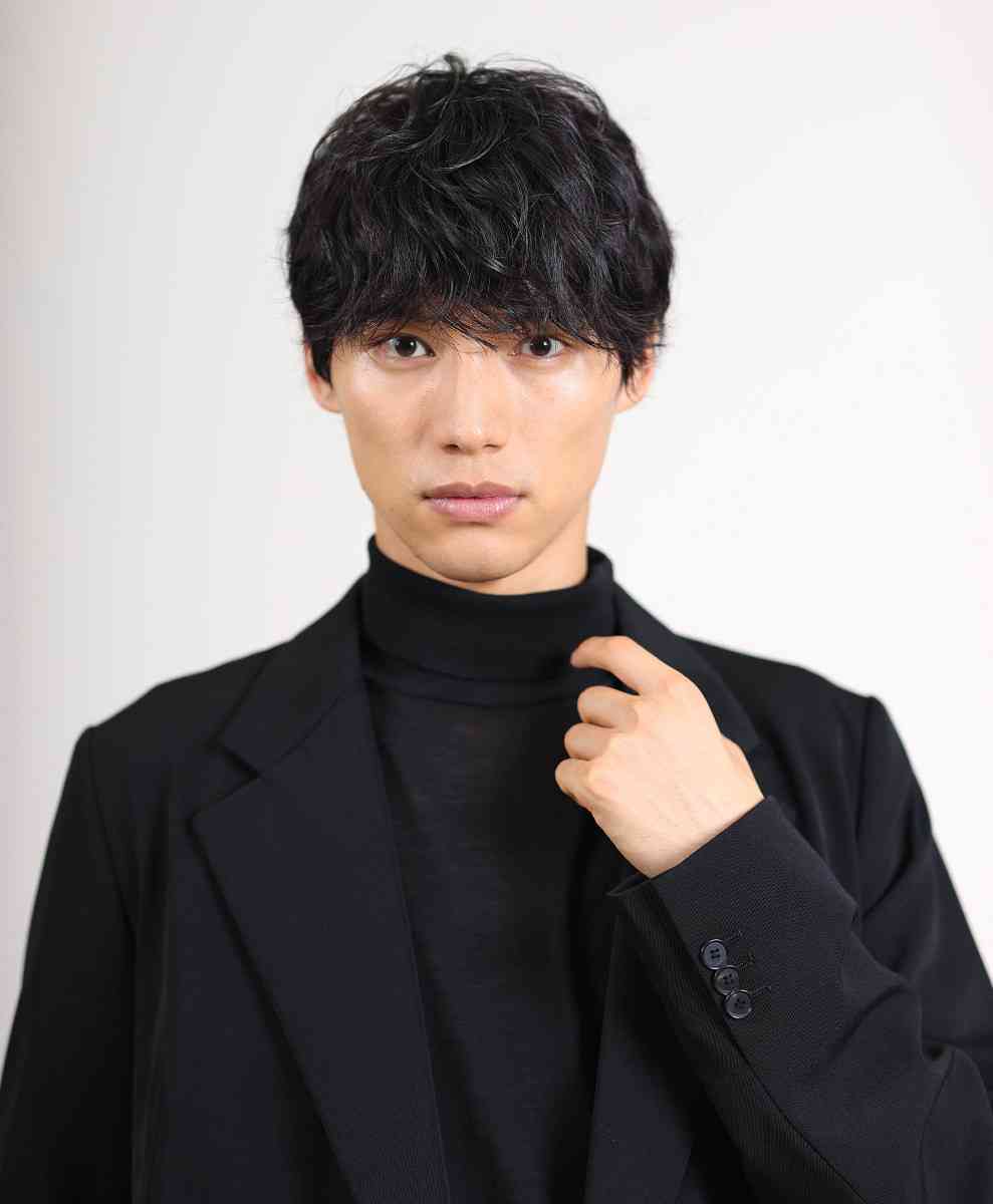 福士蒼汰主演「ＤＩＶＥＲ」初回視聴率は関東９・６％、関西は１２・４％で２ケタ発進 : スポーツ報知