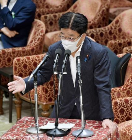 ワクチン安全性の周知を徹底　厚労相、新型コロナ対応：中日新聞Web