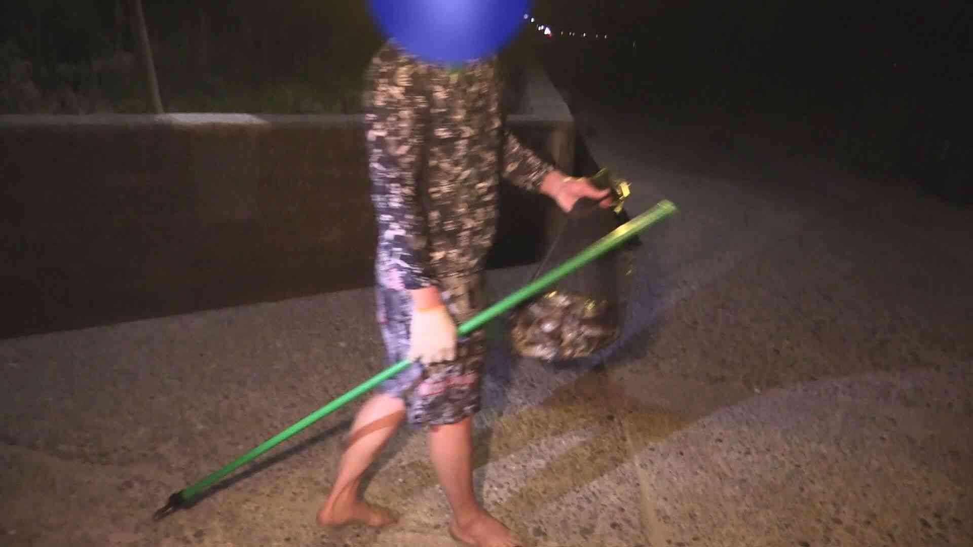 真っ暗な海に怪しい光…横行する外国人の『ワタリガニ密漁』 500匹被害の現場から逃げる3人組を追った（FNNプライムオンライン） - Yahoo!ニュース