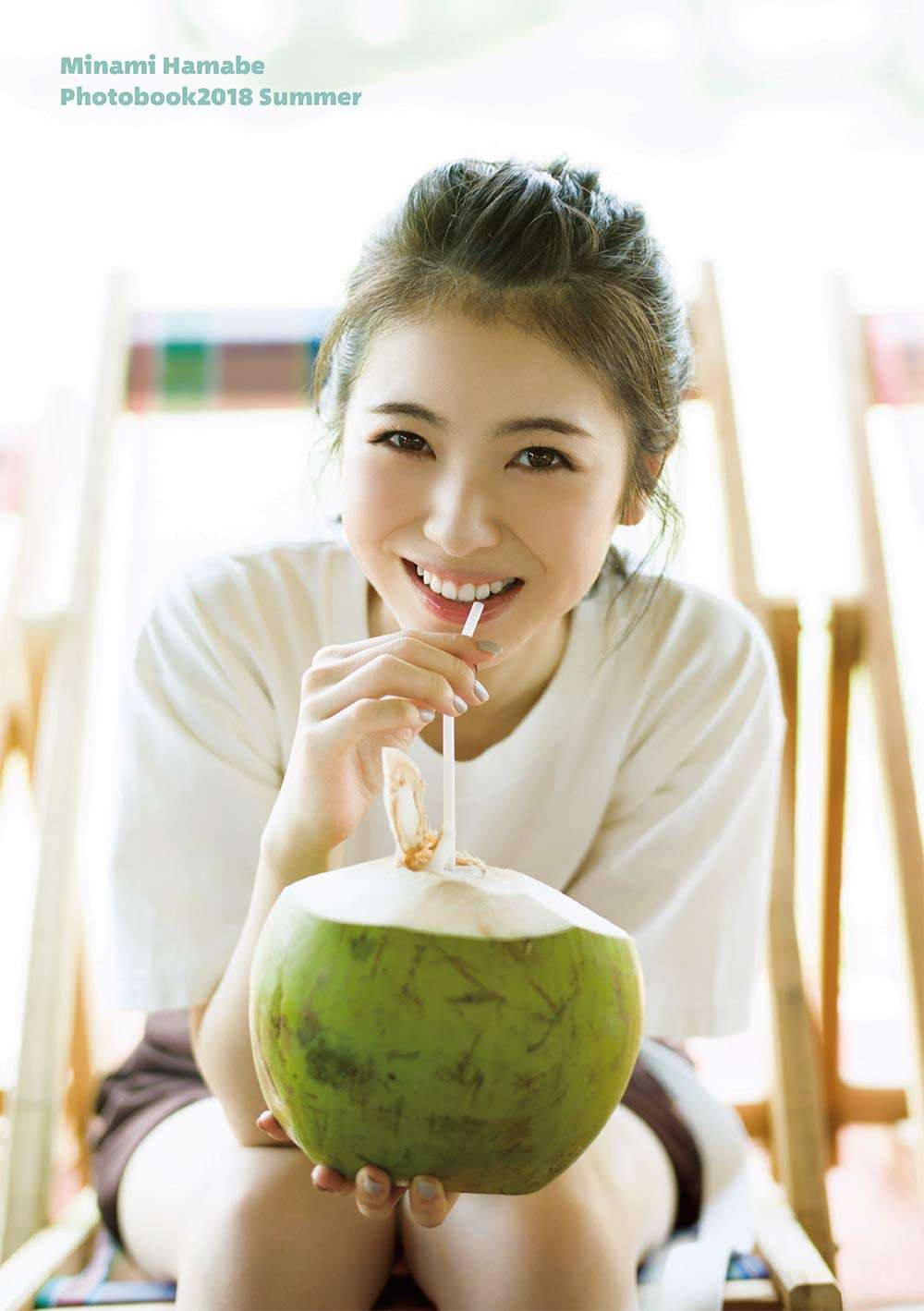 女優のポニーテール、ひとつ結び