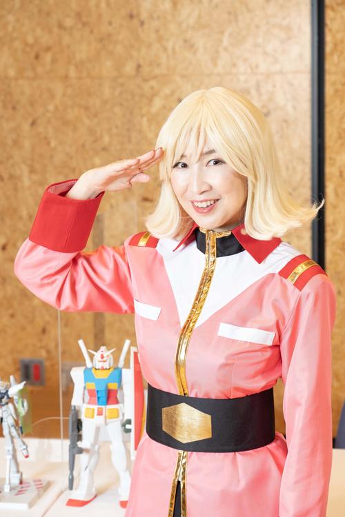 森口博子が「ガンダム」セイラ・マスのコスプレ - 音楽 : 日刊スポーツ