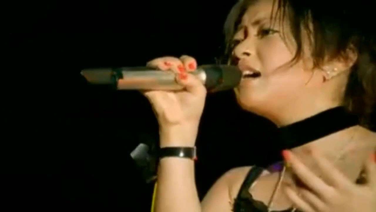 Never Let Go   　宇多田ヒカル - YouTube