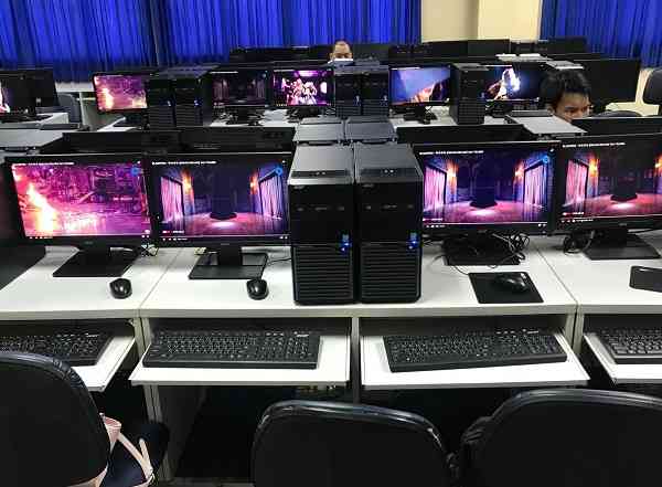 NiziU『THE MUSIC DAY』でTV初歌唱へ MV1億再生突破「メキハピ」披露