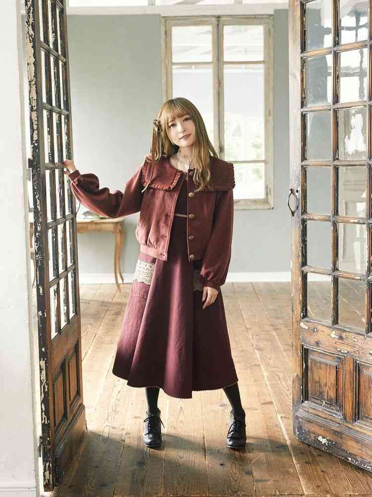 クグロフ覗くセーラーブルゾン（ブリックレッド/ブラウン） / Maison de FLEUR Petite Robe（メゾンドフルール プチローブ）のレディースジャケット【8D03L0Y0100】｜ファッション通販のSTRIPE CLUB