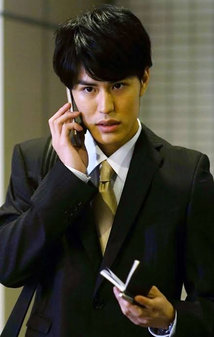 親子共演、きょうだい共演、夫婦共演している映画やドラマを教えてください。