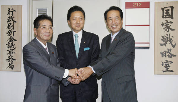 安倍内閣が総辞職　通算3188日、歴代最長