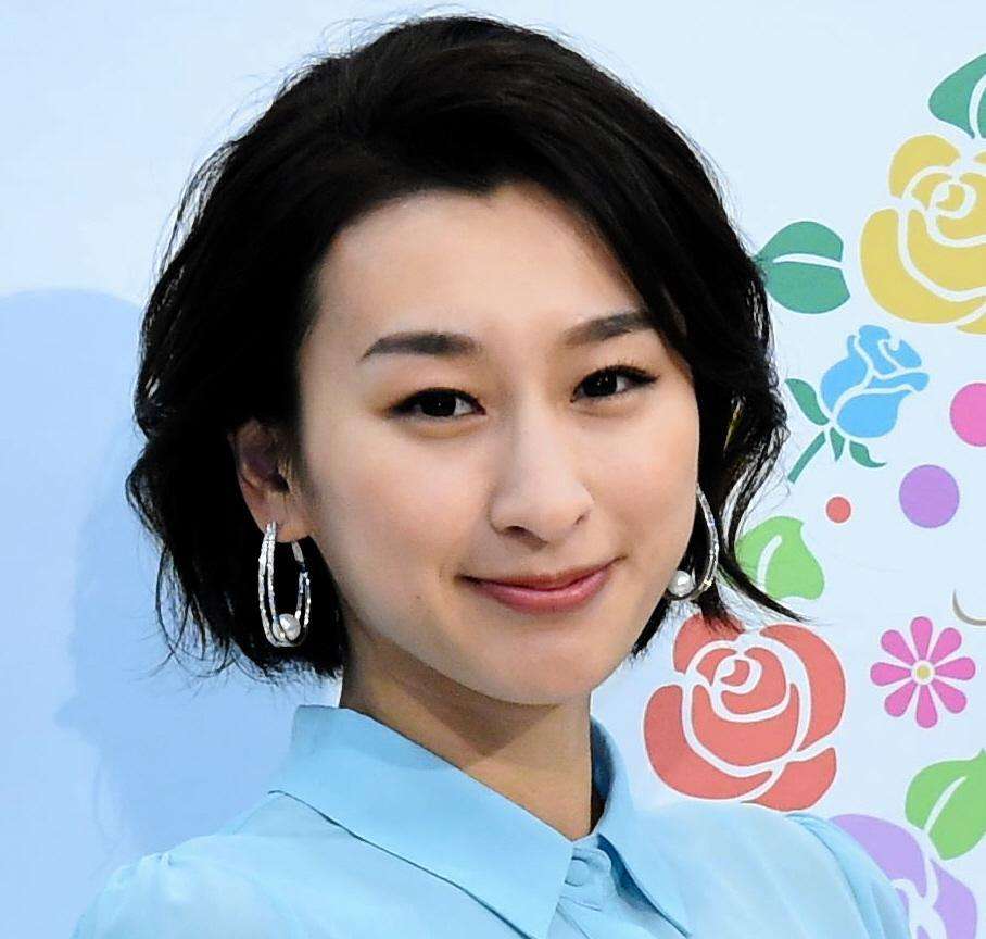 浅田舞が独立を発表　15年所属の事務所を退所「より一層皆様に笑顔を届けるよう」