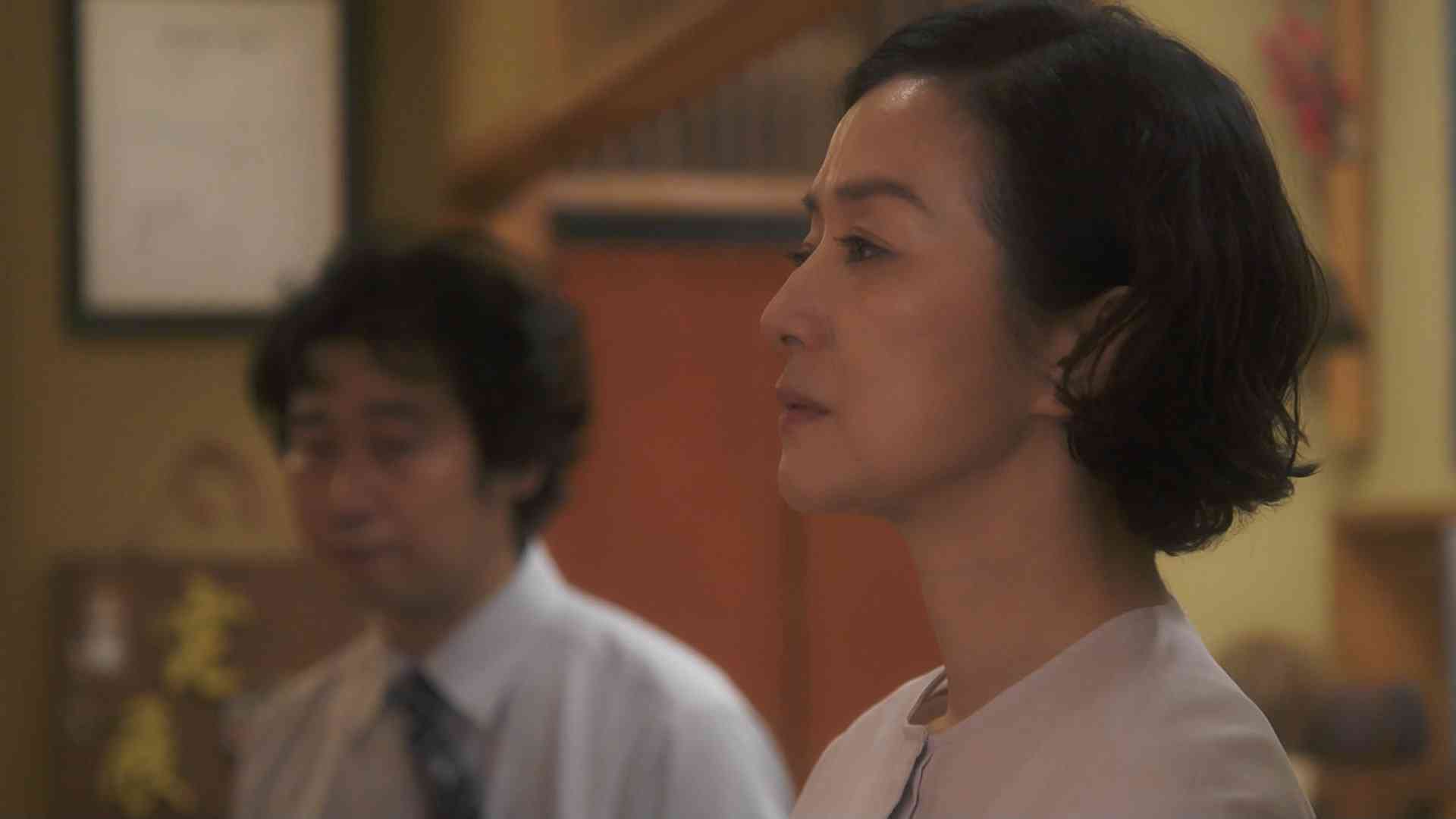 鈴木京香 異例の連ドラ3期出演！長谷川博己と結婚はお預けか