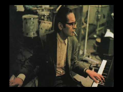 Bill Evans - Soirée - YouTube