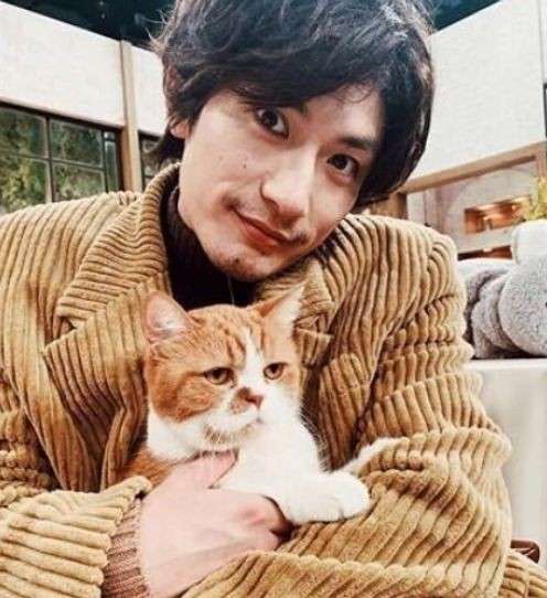 人間と動物のツーショット