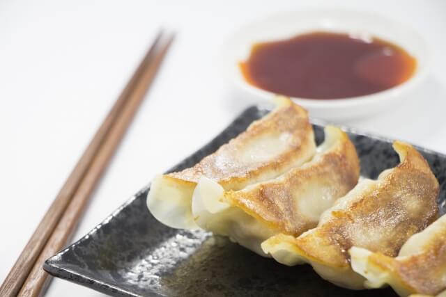 「餃子のタレがないならすぐ買ってこい！」怒鳴る夫に批判相次ぐ　「下手すればモラハラかDV」などの声 | キャリコネニュース
