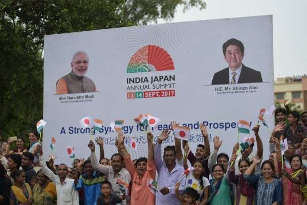 安倍内閣が総辞職　通算3188日、歴代最長