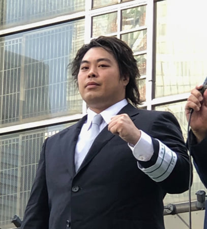 迷惑ユーチューバー・へずまりゅうが関係者に号泣謝罪　格闘技進出も視野