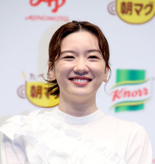 永野芽郁、奈緒との“半分、青い。”親友2SHOTに反響続々「鈴愛と菜生だ！」「2人とも可愛すぎ」 （1/2） | 芸能ニュースならザテレビジョン