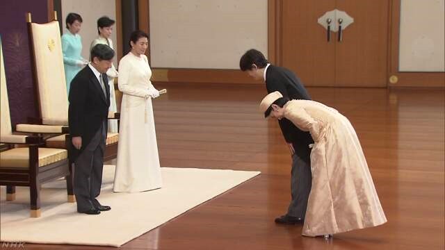 菅義偉首相「男系継承の重み踏まえる」と表明　自民保守グループとの面会で