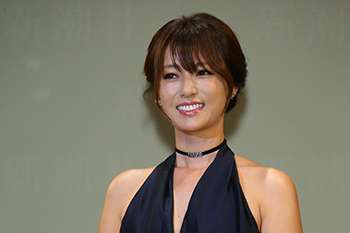 深キョンのコスプレ絶賛、「ルパンの娘」視聴率はイマイチでもフジテレビが映画化する理由 | デイリー新潮