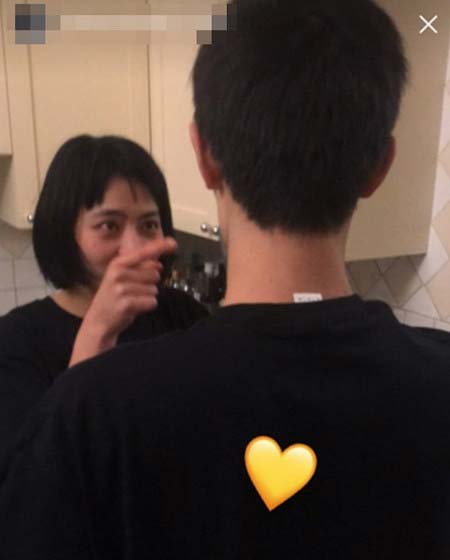 小出恵介、「兄弟」小栗旬兄弟と再開3ショットを披露し歓喜の声「完全復活って感じ」「流石に倒れそう」