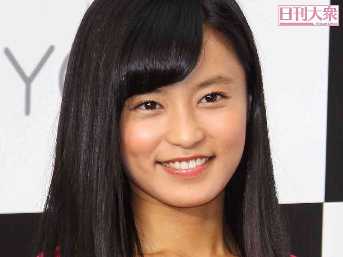小島瑠璃子と“『キングダム』泥沼バトル”元歴ドル「再登場」の不穏！ | 概要 | 日刊大衆 | 芸能 | ニュース