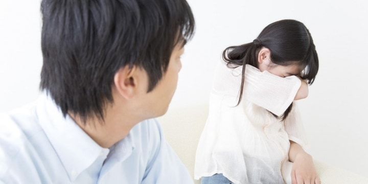 「しつけのつもりだった」小6娘を丸刈りに、父親が逮捕…どこからが虐待になる？ - 弁護士ドットコム