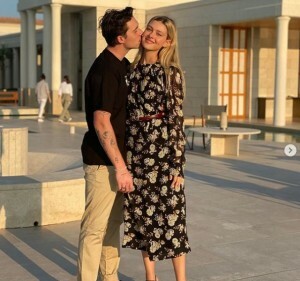 ブルックリン・ベッカム、来夏に英米で挙式か　母ヴィクトリアはウエディングドレスをデザイン中 - Yahoo! JAPAN