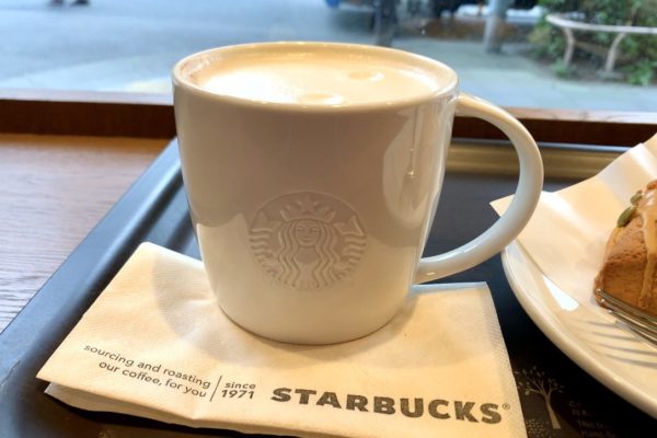 スタバ、コロナ禍で自粛していた伝統サービスを再開 ユーザーからは歓喜の声