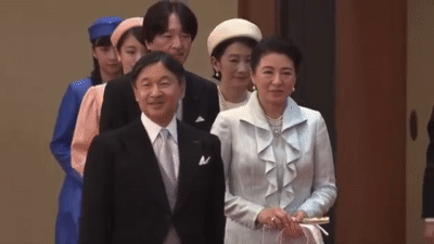 菅義偉首相「男系継承の重み踏まえる」と表明　自民保守グループとの面会で