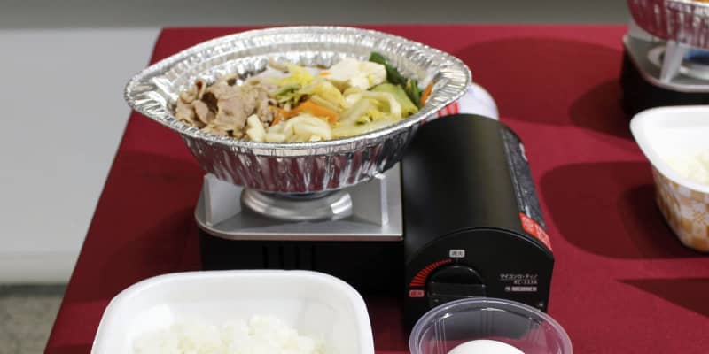 すき家、家で煮込める新容器導入　牛すき鍋定食などの持ち帰り用に ｜ 共同通信