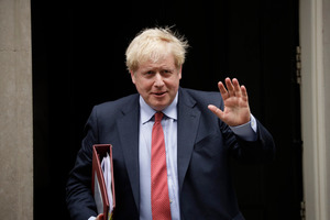 「私は太りすぎていた」英ジョンソン首相、新規制導入へ