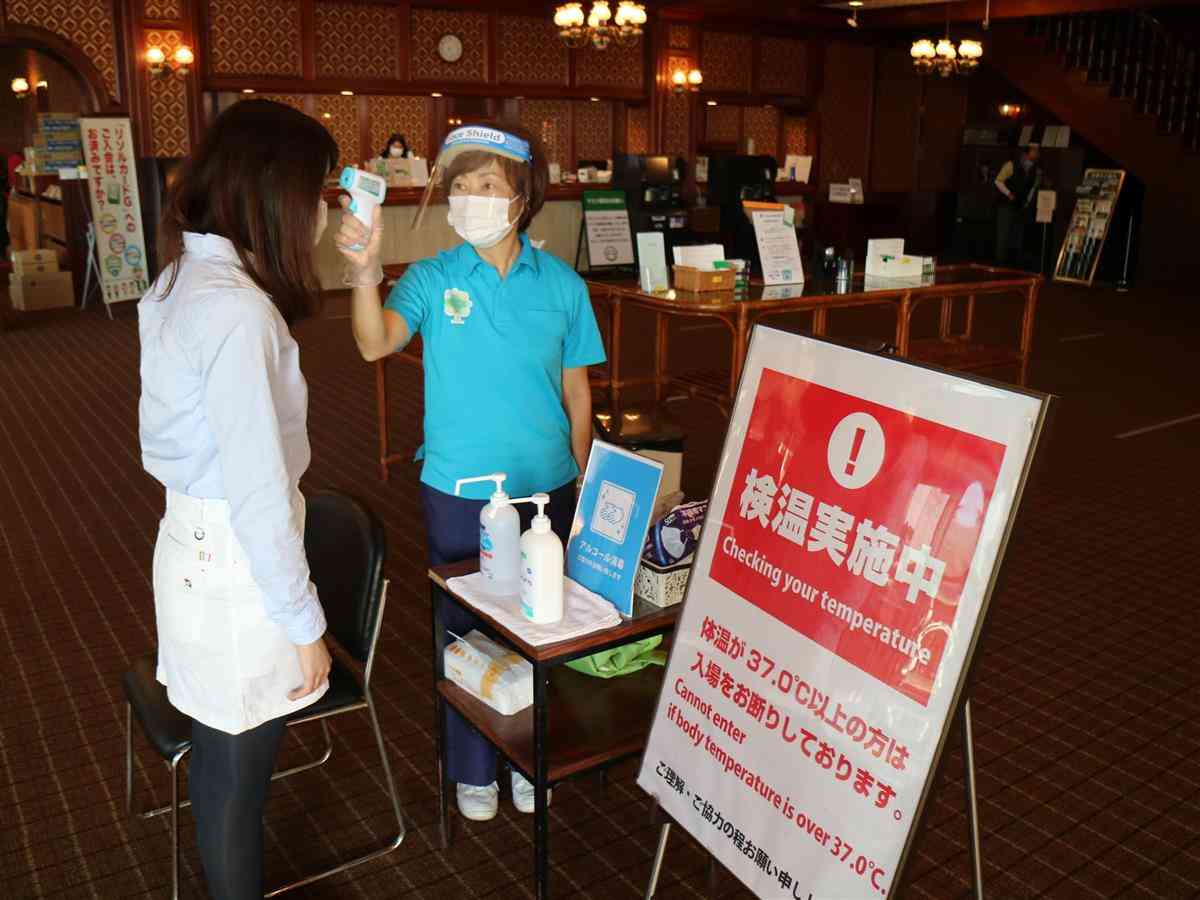 日本の「第２波」は死者、重症者抑制 - 産経ニュース