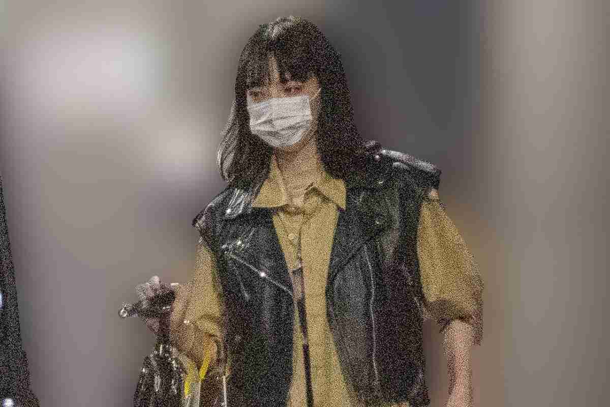 小松菜奈の美脚に歩行者も二度見　カリスマ性は私服姿にも｜NEWSポストセブン