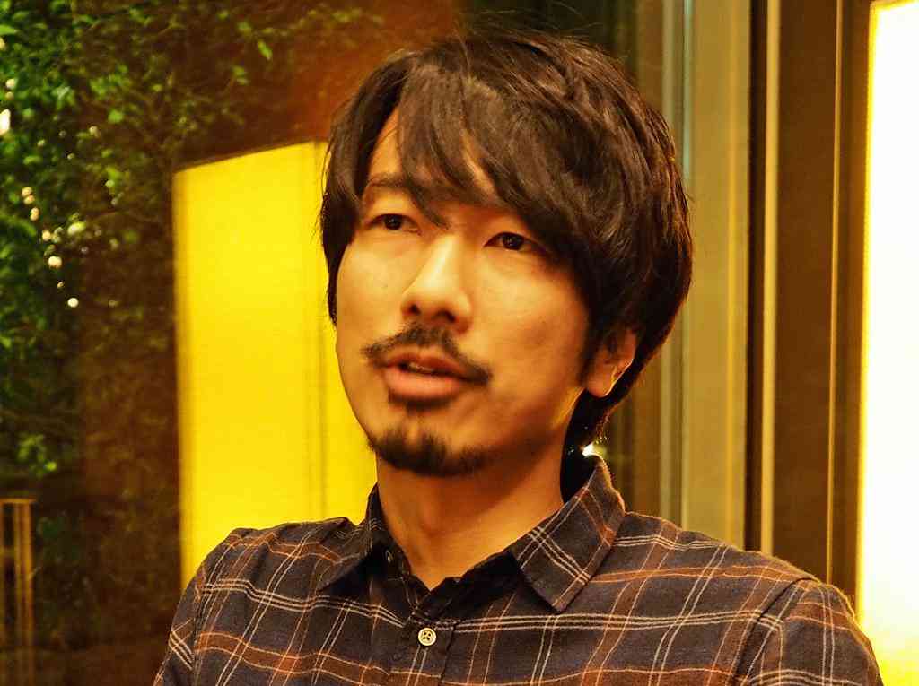 ”イケおじ”眞島秀和　「かわいい私生活」こそ真の素顔だった  〈dot.〉｜AERA dot. (アエラドット) 
