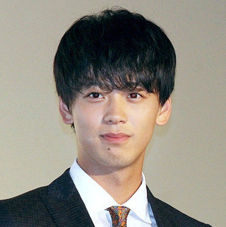 ねえ、おばさん、触らないでよ！ イケメン俳優たちが続々と告白し始めた「セクハラおばさん」被害