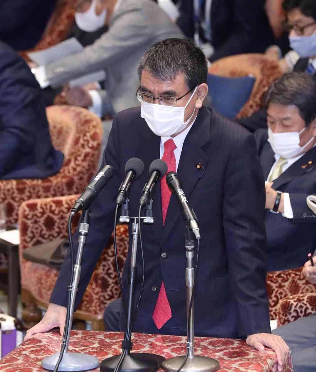 河野氏「誰かを不快にする意図ない」　「押印廃止のはんこ」批判で釈明 - SankeiBiz（サンケイビズ）：自分を磨く経済情報サイト