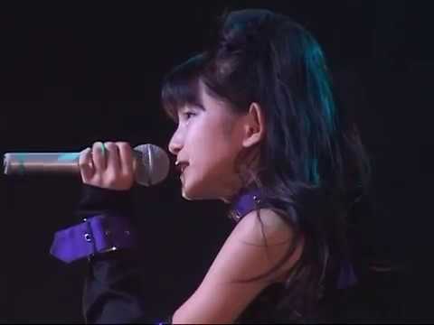 BABYMETAL中元すず香＆乃木坂46中元日芽香　「ライオン」 - YouTube