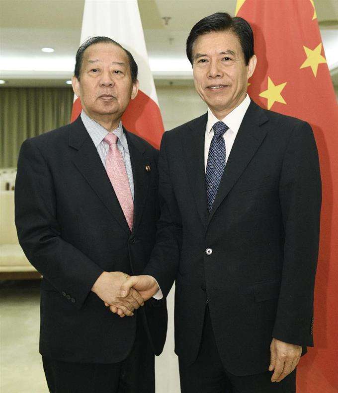 二階氏、中国商務相と会談　貿易、投資拡大で - サッと見ニュース - 産経フォト