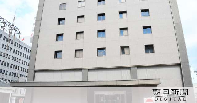 同僚の女性を5回丸刈り　弁当店の元店長と娘に実刑判決：朝日新聞デジタル