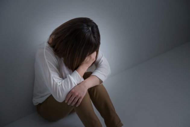年収300万円の50代独身女性の叫び「政治家は底辺の生活を知らない。GoToトラベル？ そんなの出来る訳もない！」