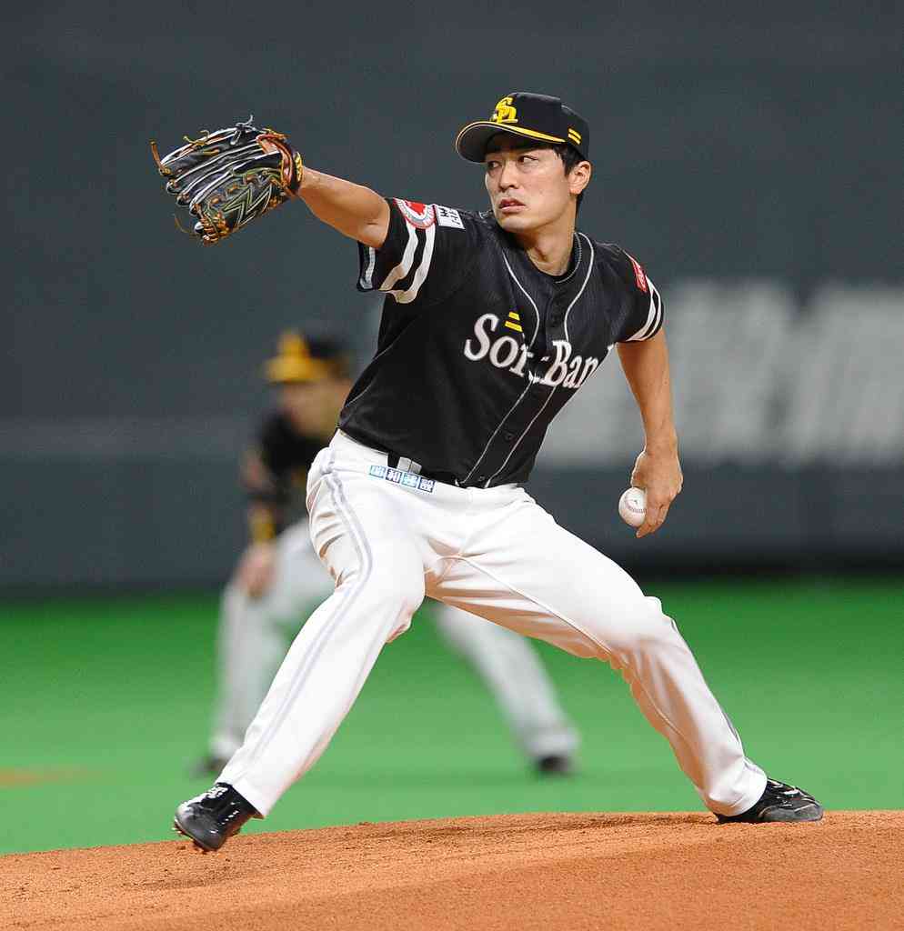 巨人とソフトバンク、”金満”対決はどちらに軍配? 年俸総額は圧倒的に……