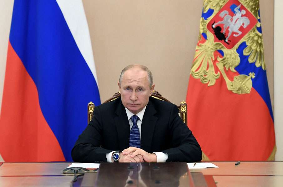 〝不滅のプーチン〟に一体何が…パーキンソン病で辞職報道との噂流れる　ロシア政府は完全否定