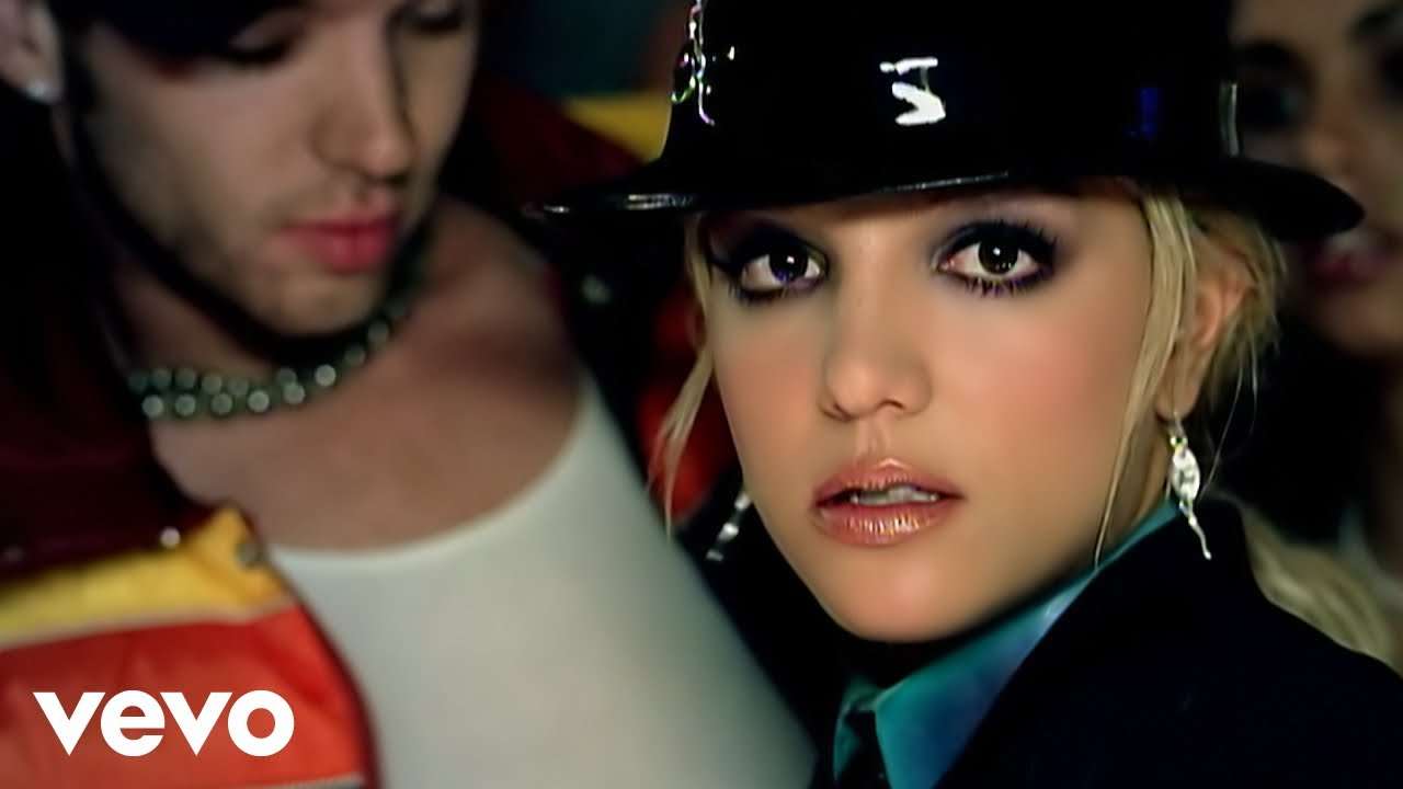 Britney Spears - Me Against The Music ft. Madonna (Official Video) - YouTube