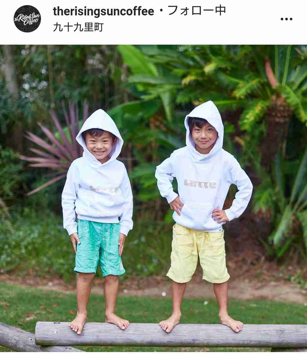 坂口憲二、男児2人の写真を投稿しファン騒然「息子さんですか？？」「イケメンキッズ」